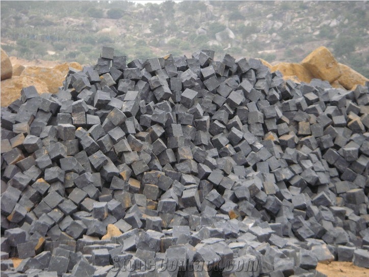 Black Basalt Cubestone, Black Granite Cube Stone & Pavers