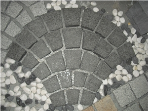 Fargo Flamed Paving Stone on Fan Mesh, Chinese Black Basalt,G684 Black Basalt Exterior Paving Pattern Pavers for Courtyard/G684 Black Basalt Driveway/Garden Stepping/Walkway