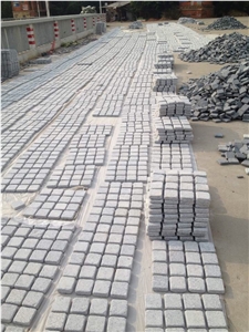 Fargo Tumbled Paving Mesh, Chinese G603 Grey Granite Exterior Paving Pattern Cube Stone for Courtyard/Driveway/Garden Stepping/Walkway Fargo Tumbled Paving Mesh, Chinese G603 Grey Granite Exterior Paving Pattern Cube Stone for Courtyard/Driveway/Garden Stepping/Walkway