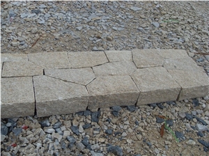 Fargo Yellow Granite Exterior Pattern, Granite Paving Setts in Different Size,Irregular Cube Stone for Courtyard/Driveway/Garden Stepping