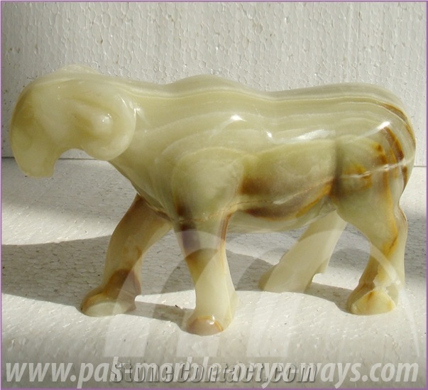 Green Onyx Goat Artifacts & Handcrafts in Stock 8 Inch
