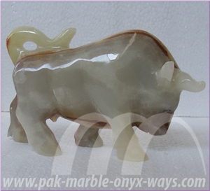 Green Pakistan Onyx Bull Artifact in Stock (8 Inch)