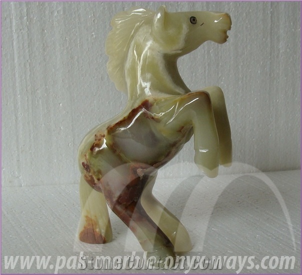Onyx Horse Artifacts in Stock (8 Inch)