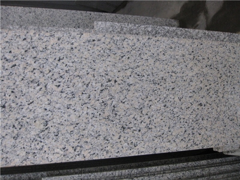 Nehbandan Cream Granite Blocks