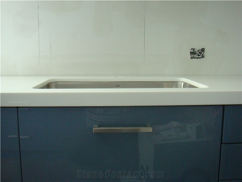 Lazza White Crystallized Stone Kitchen Top China
