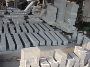 China G654 Granite Kerbstone / China Dark Grey Granite / Graphite Grey / Pangdan Dark / Ash Grey / Road Side Stone