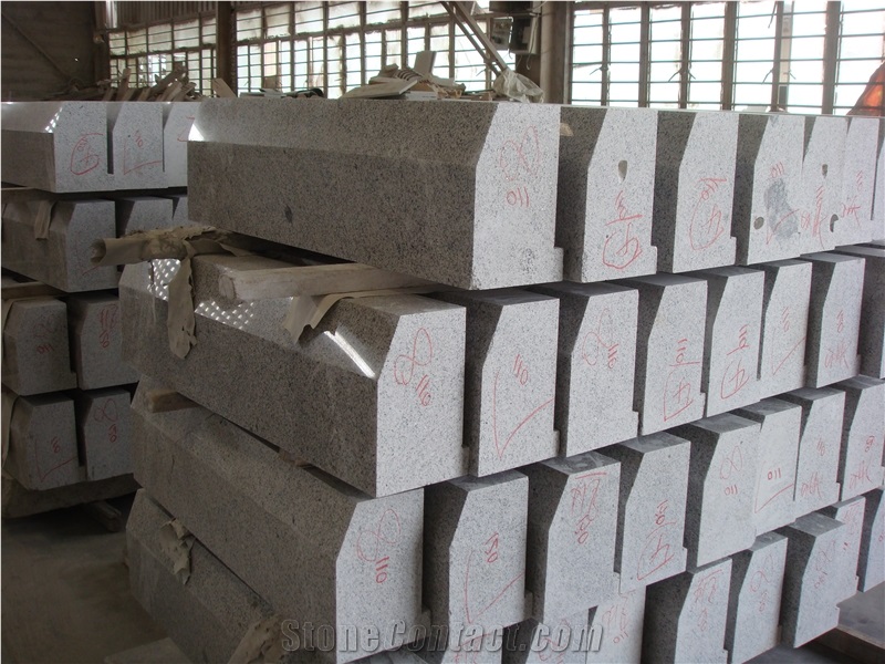 China Grey G603 Granite Kerbstone / China Grey Granite Curbstone / Road Side Stone
