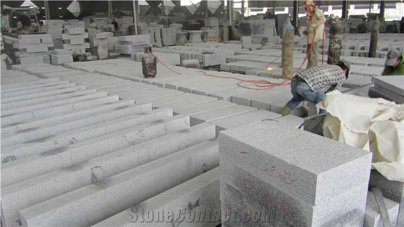 China Grey G603 Granite Kerbstone / China Grey Granite Curbstone / Road Side Stone