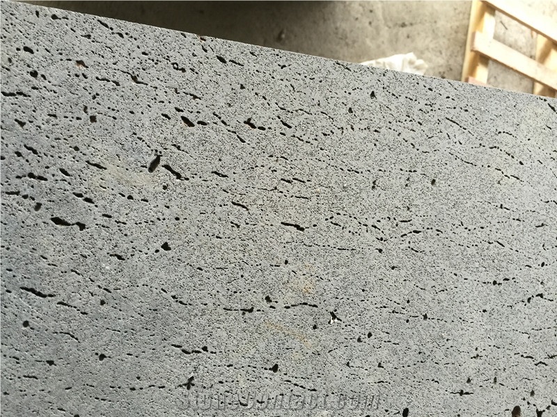 China Moon Surface Basalt Tiles & Slabs /Hainan Grey Basalt/Lava Stone /Basaltina/Basalto/Inca Grey/Moon Surface Walling ,Flooring,Cladding Slabs & Tiles