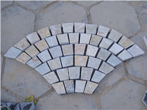 China Multicolor Slate Cobble Stone/Rusty/On Mesh/Walling/Paving/Flooring