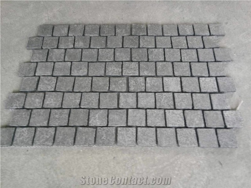 Cobble Stone/On Mesh/Pavers/Black Basalt/G684/China Dark Basalt/Paving/Flamed