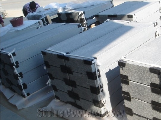 G654 Granite Kerbstone / China Dark Grey Granite / Graphite Grey / Pangdan Dark / Ash Grey / Road Side Stone