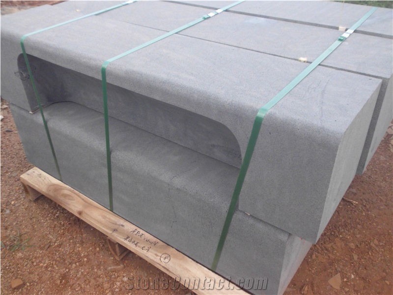 Hainan Black Basalt Kerbstone/Dark Basalt/China Dark Bluestone