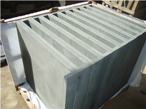 Pool Coping/Coper/Swimming Pool Coping/Hainan Black Basalt/Dark Basalt/China/Border