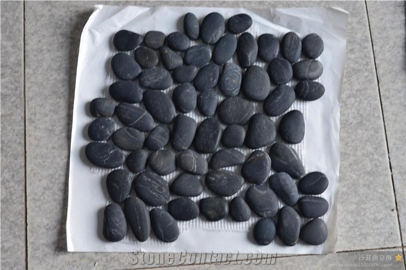 Polished Mosaic Pebble Tile