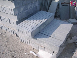 China Grey Limestone Stair Risers, Steps, Staircase, Stair Threads, Risers, Limestone Satir Risers