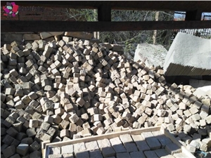 Yellow Sandstone Cobble Stone,Sandstone Cube Stone,Yellow Sandstone Paving Sets,Yellow Sandstone Pavers