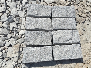 G682 Sunset Gold Rust Granite Cube Stone/Cobble Stone for Pavers /Paverment Stepping Way