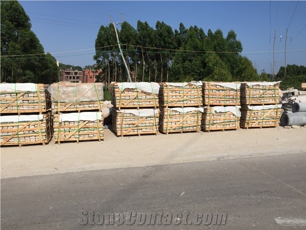 G682 Sunset Gold Rust Granite Cube Stone/Cobble Stone for Pavers /Paverment Stepping Way