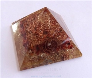 Carnelian-Crystal Orgone Pyramid with Crystal Point Orgonite Red Carnelian Pyramid Healing Rieki Crystals with Copper Pyramid