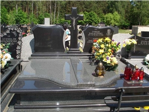 Nero Impala Granite Monument