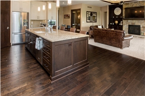 Venetian Gold Granite Kitchen Countertop