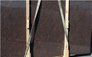 Dakota Mahogany Granite Slabs