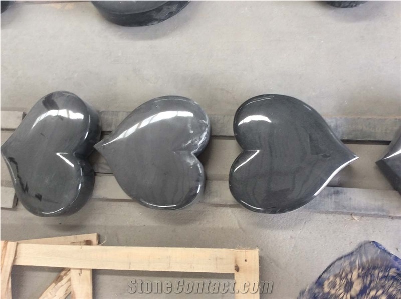 Shanxi Black Granite Polish Heart Shape Tombstone and Monuments