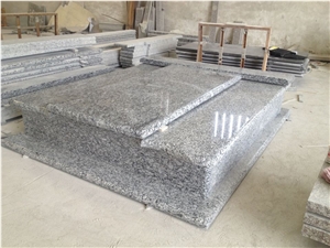 Chinese Spray White Granite Monument/Granite Monument/Granite Tombstone/Tombstone/Monument