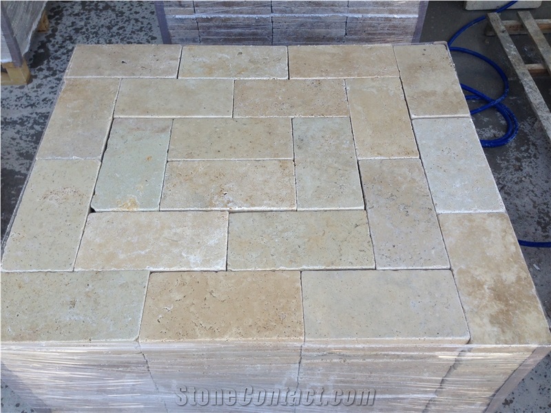 Ivory Travertine Paver - 6x12" (150x305x30 Mm) Wet Photo
