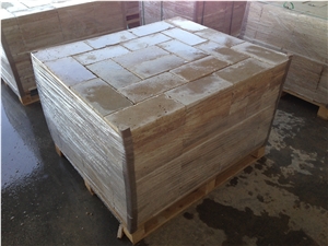 Ivory Travertine, Paver - 6x12" (150x305x30 Mm) Wet Photo Ivory Travertine, Paver - 6x12" (150x305x30 Mm) Wet Photo