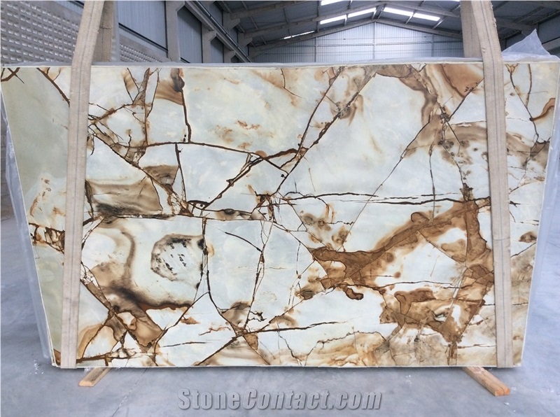 Roma Imperiale Granite Slabs