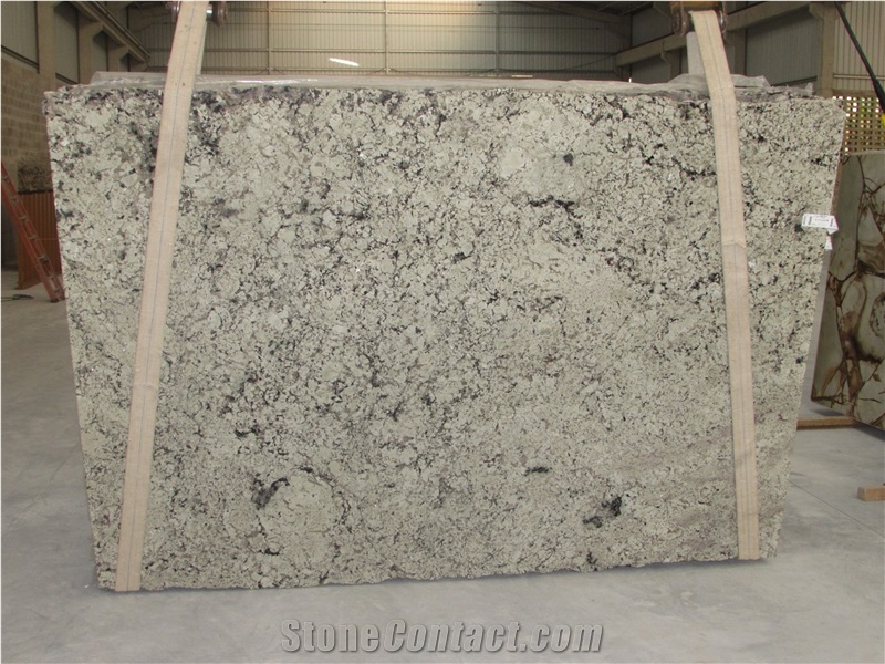 Spring Breeze Granite Slabs