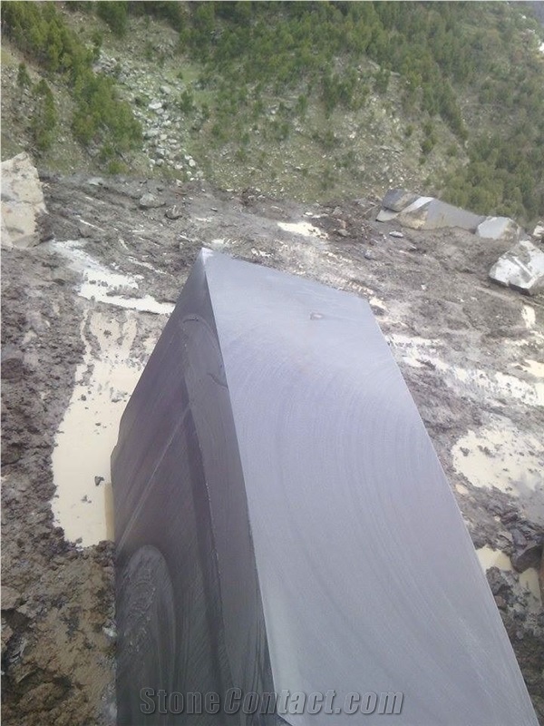 Pakistan Black Granite Big Blocks, Absolute Black Granite Blocks, More Black Than Shanxi Black Granite,It Can Cut Gangsaw Slabs and Long Slabs, Special Price 1,100usd/M³ Fob Karachi,Direct Sale