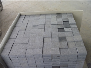 Dark Grey Granite Cube Stone,China Dark Grey Granite Paving Stone for Outside