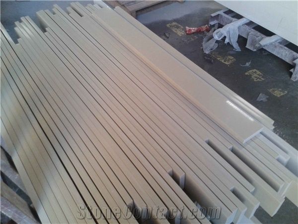 China Man-Made Quartz Stone Window Tile with Iso/Nsf Certificate,New Surface Application for Worktop,High Performance Against Staining,Scratching and Scorching,Slab Standard Sizes 126 *63 and 118 *55