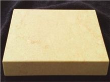 China Man-Made Quartz Stone Window Tile with Iso/Nsf Certificate,New Surface Application for Worktop,High Performance Against Staining,Scratching and Scorching,Slab Standard Sizes 126 *63 and 118 *55