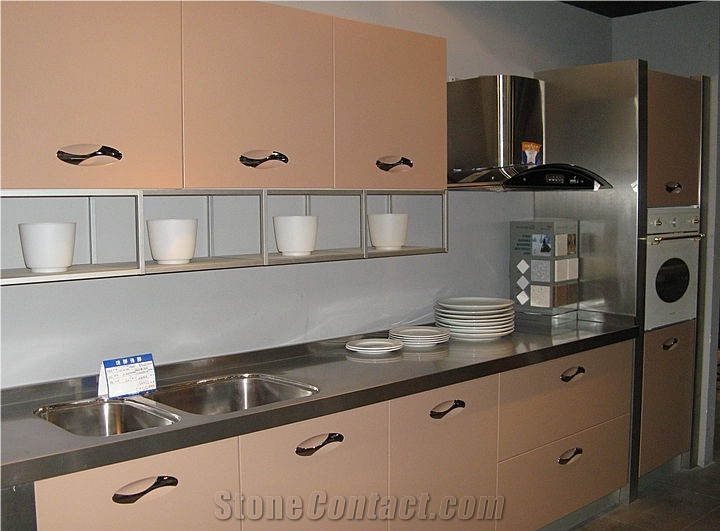Wholesaler Of China Quartz Stone Kitchen Countertop Thickness 2cm or 3cm with High Gloss and Hardness,With Iso/Nsf Certificate,More Durable Than Granite,No Radiation,Environmentally-Friendly