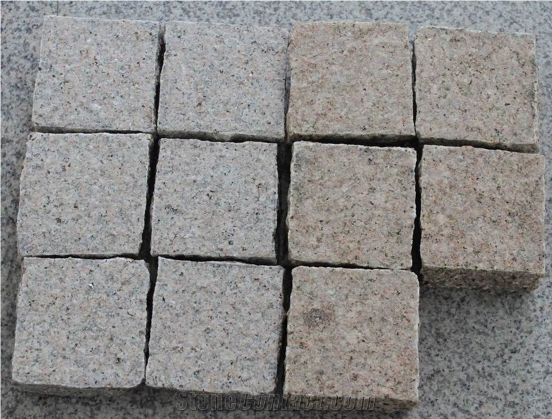 China Desert Gold Granite Flamed+Natural Cobble Stones, G682 China Yellow Granite Cube Stone & Pavers