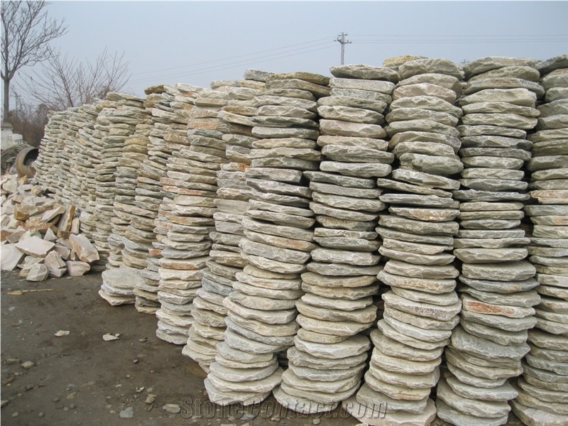 China Yellow Slate Natural Color Round Shape Steps & Pavers