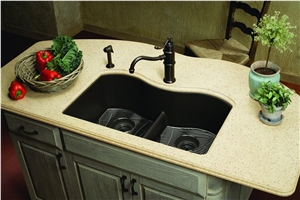 White Quartz Stone Countertop