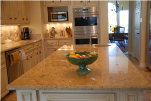 Kashmir Gold Granite Slabs & Tiles, India Yellow Granite