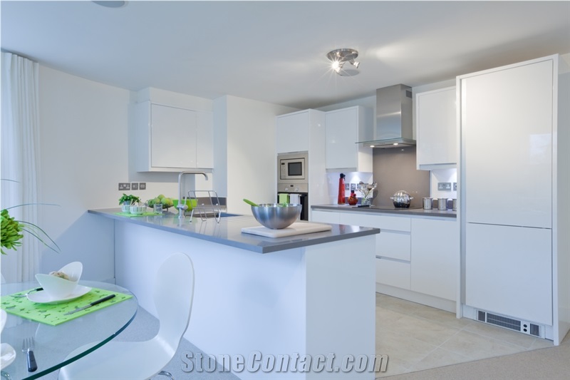 Caesarstone Quartz Kitchen Countertop
