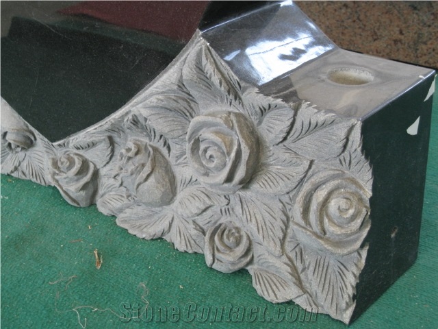 Shanxi Black Granite Western Style Monuments Absolute Black Tombstones Headstone Heart Angel Gravestone