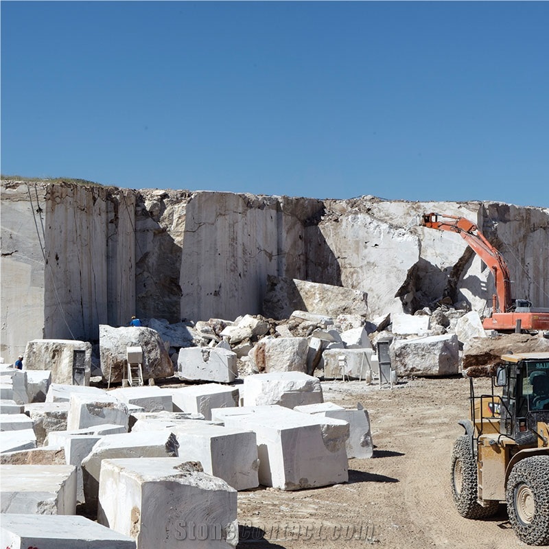 Classic Silver Travertine Blocks