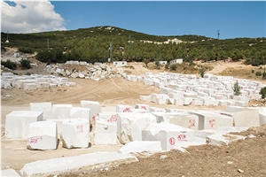 Latte Beige Marble Blocks