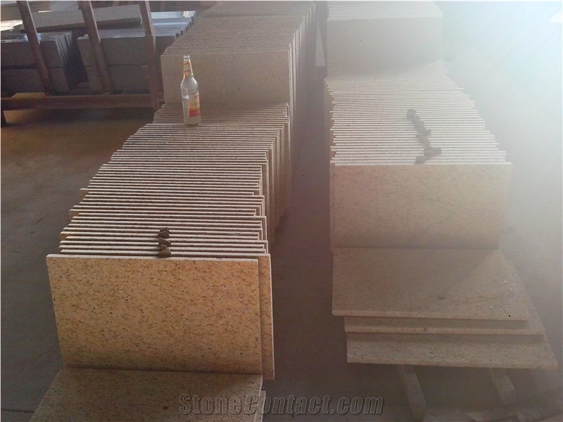 Golden Yellow Granite Wall Cladding Tile & Slab