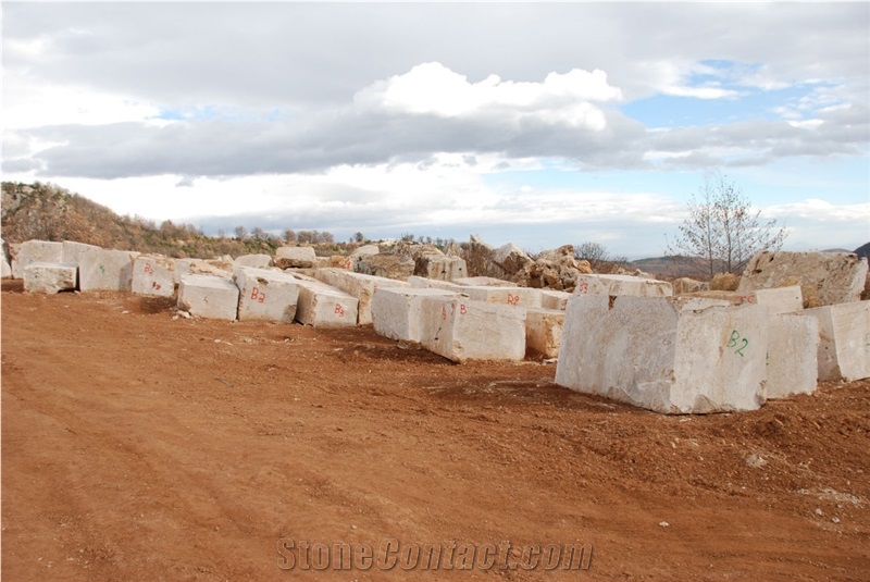 Beige Travertine Blocks, Airon Travertine Greece Blocks