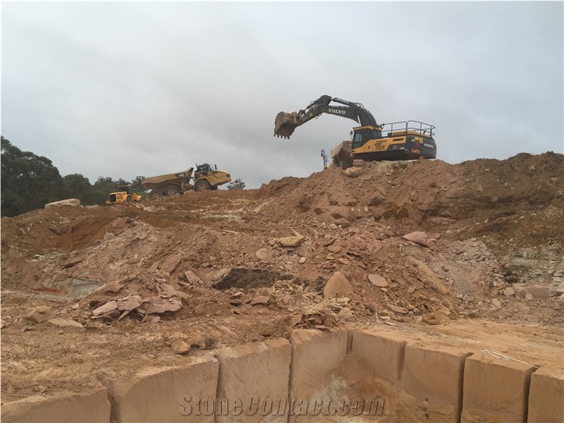 Aussie Sandstone - Banded Sandstone Blocks, Yellow Sandstone Blocks