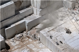 Calacatta Oro Extra Vagli Marble Blocks